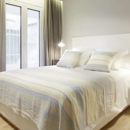 Bella Easo 2 By Feelfree